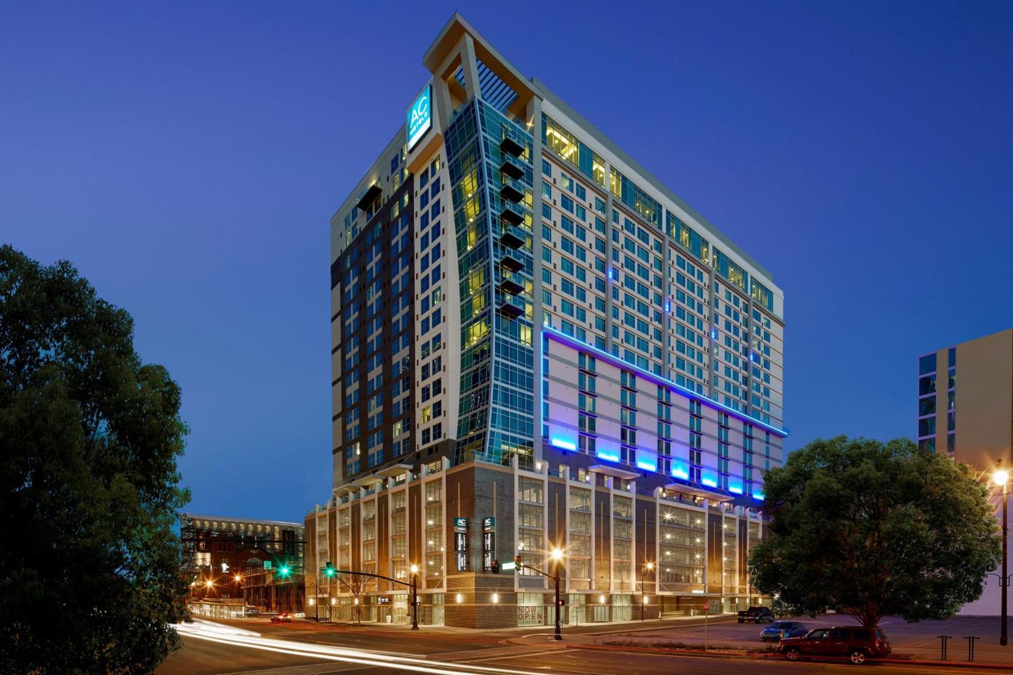 Springhill Suites By Marriott Nashville Downtown/Convention Center Екстер'єр фото